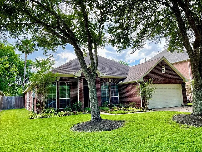 608 Biscayne Bend Ln — Photo 3