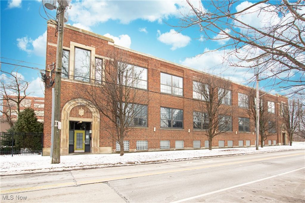 Real estate listing image