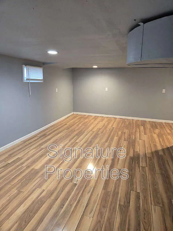3 bed, 2.0 bath, 1640 sqft, $1,595 — Photo 4