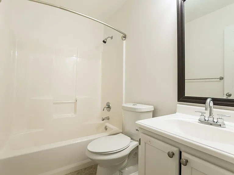 520 Brooksdale Dr — Photo 15