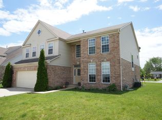 260 Ian Ave, New Lenox, IL 60451