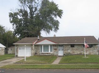 2512 Winton Dr, Bristol, PA