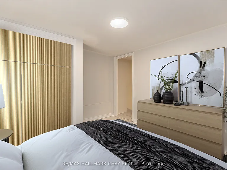 80 Rushbrooke Ave #LOWER — Photo 10