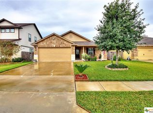 107 Blue Rock Ct, Victoria, TX 77904