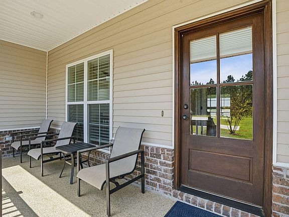 3rd image of 369 Luther Lee Rd