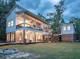 230 Sunset Trl, Freeport, FL 32439