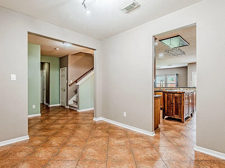 7507 Trail Holw — Photo 11
