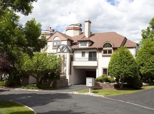 36 Schindler Ter #529, West Orange, NJ 07052