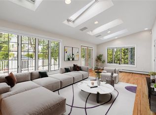 14 Doyer Ave, White Plains, NY 10605