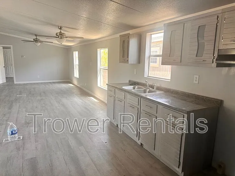 237 Orchard Dr — Photo 13