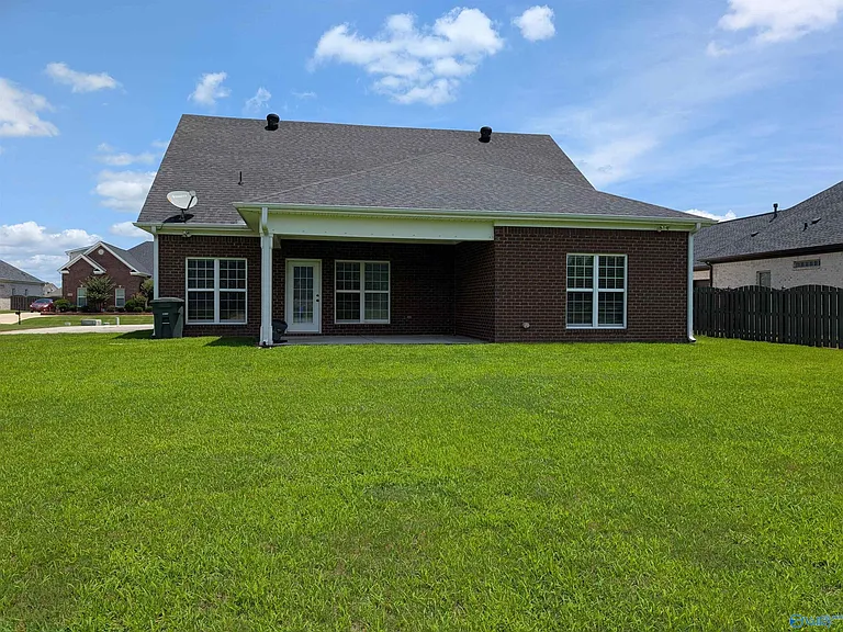 7126 Weeping Willow Dr — Photo 3