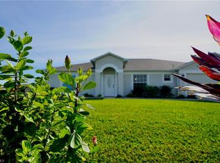 2208 NW 5th Ter, Cape Coral, FL 33993