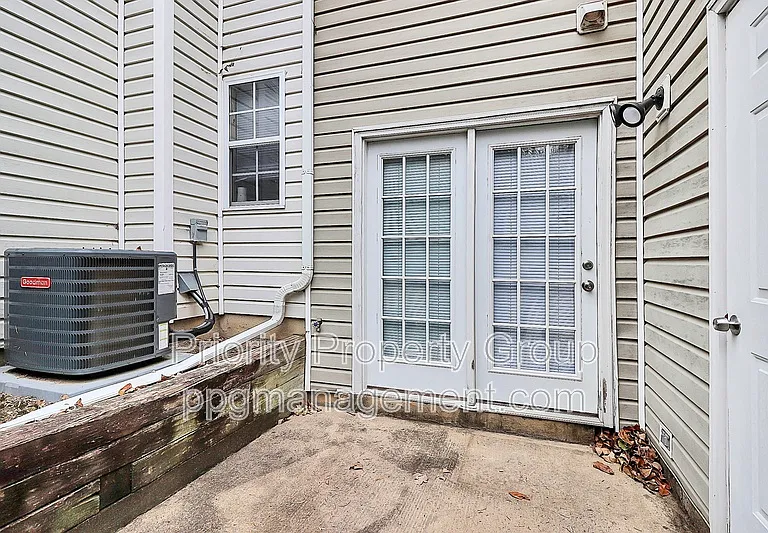9365 Glenwater Dr #1 — Photo 25