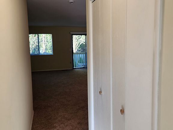 Foyer and Roomy Coat Closet