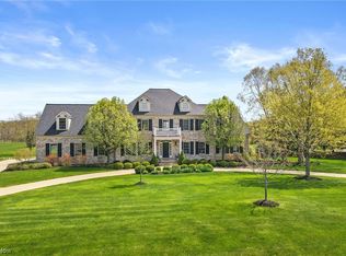 5399 Jennifer Ln, Wadsworth, OH 44281