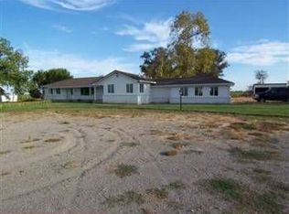 3201 Howsley Rd, Pleasant Grove, CA 95668