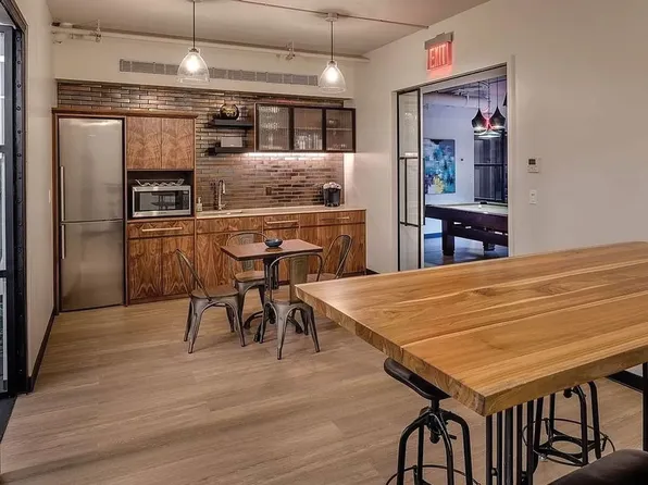 308 East 38th Street image 9 of 15