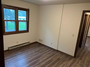 620 S Main St, Poynette, WI 53955