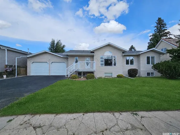 241 3rd AVENUE W, Unity, SK S0K 4L0