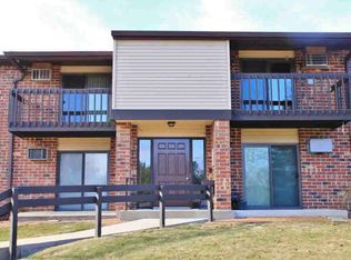 812 S Park Ave APT 2G, Fond Du Lac, WI 54935