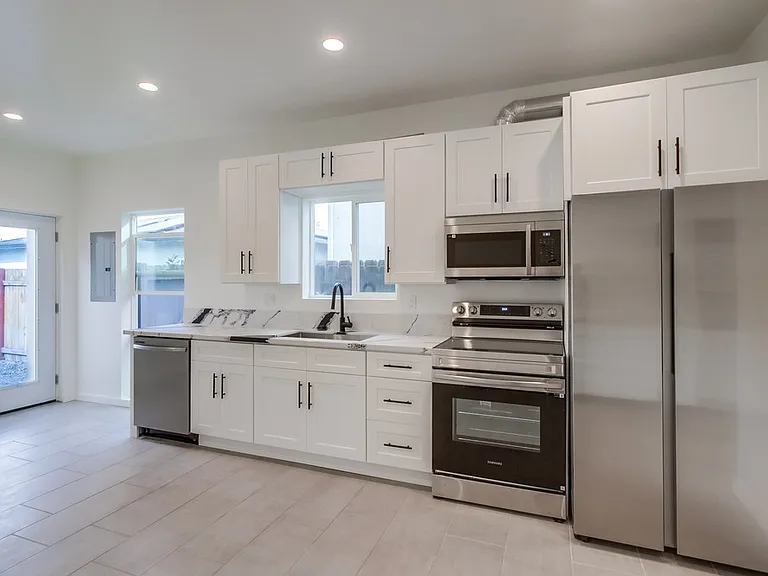 5119 Ewing St #2 — Photo 8