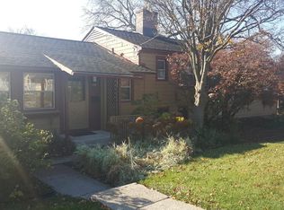 2319 Parkwood Ave, Ann Arbor, MI 48104