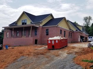 607 Fox Dale Ln #7, Knoxville, TN 37934