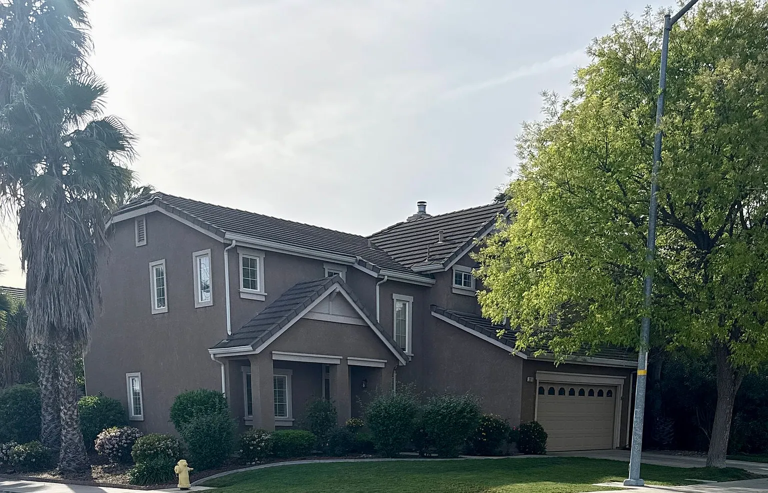 3916 Chateau Ln photo 1