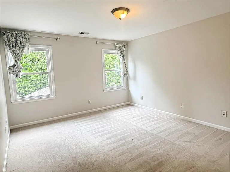 530 Rippling Water Ln — Photo 26