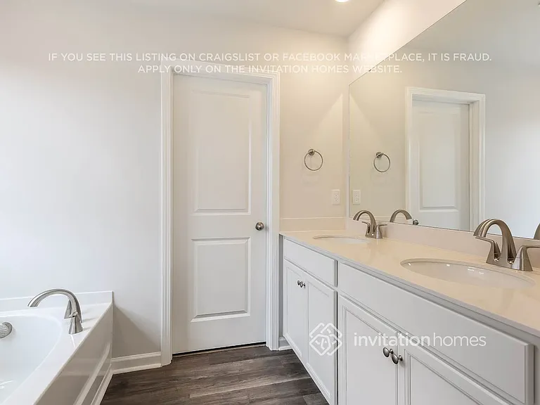 3968 Zepelin Way — Photo 15