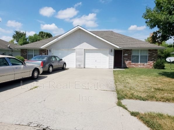 1142 Dean Dr