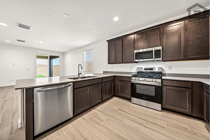9828 W Mulberry Dr — Photo 21
