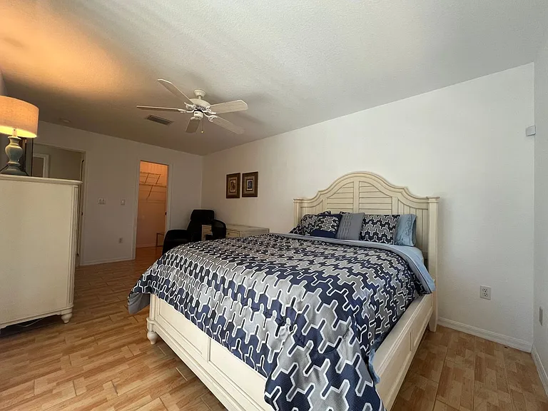 17146 Marydale Rd — Photo 35