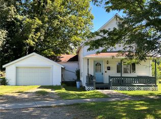 92 Seneca St, Wellsville, NY