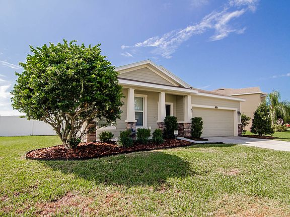 2nd image of 2740 Walden Woods Dr