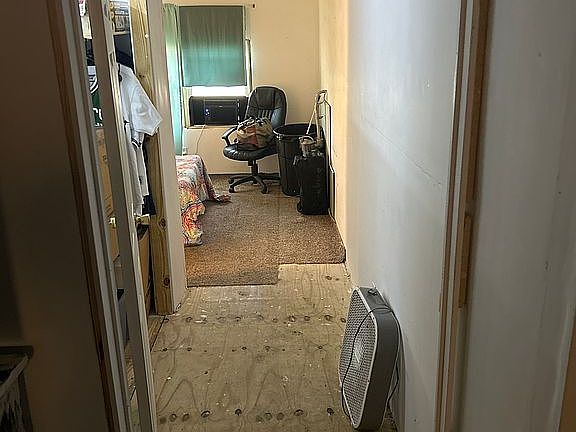5th image of 463 Buffalo Way