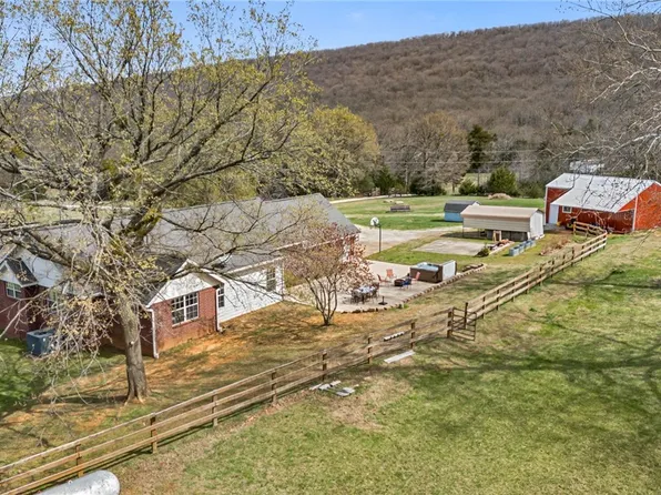 11993 Ranchwood Rd, Prairie Grove, AR 72753