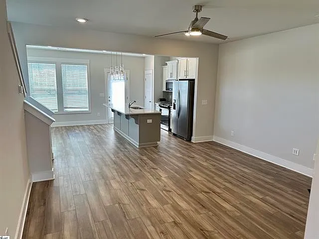 201 Shallons Dr #1 — Photo 7