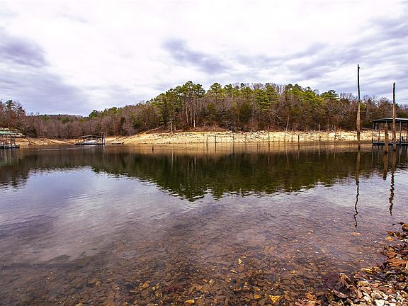 3rd image of 20503 White Oak Rd