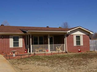 130 Lark Ln, Farmington, AR 72730