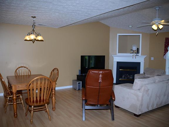 5th image of 6627 Woods Mill Dr #20