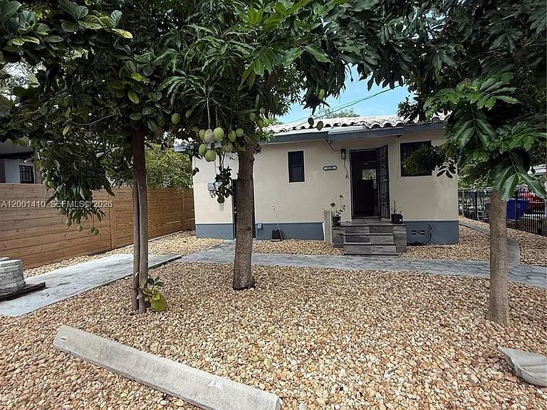 5530 NW Miami Ct — Photo 40