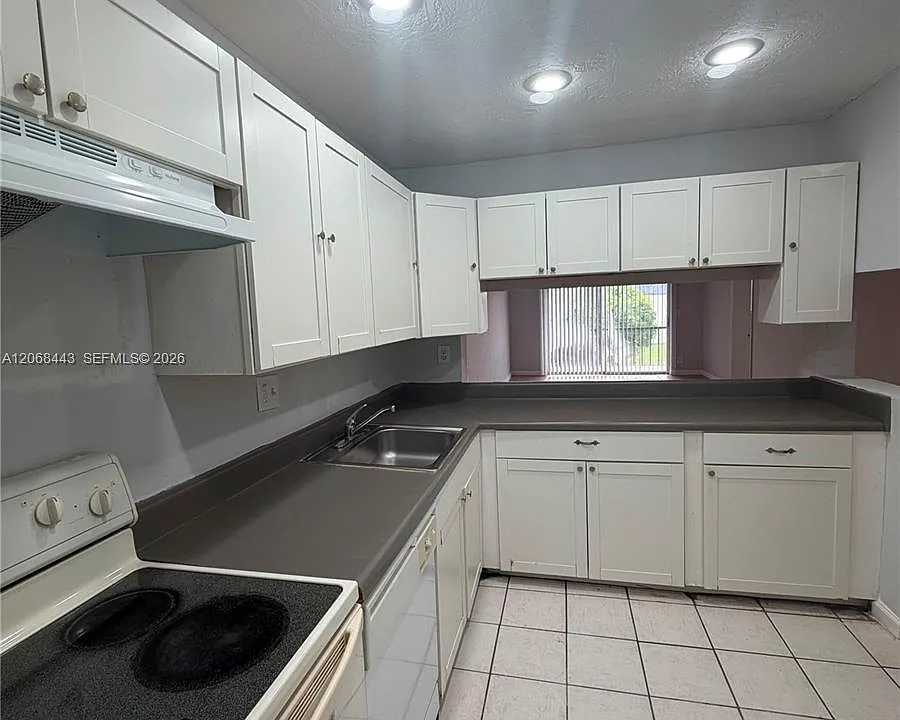 8020 N Colony Cir N #306