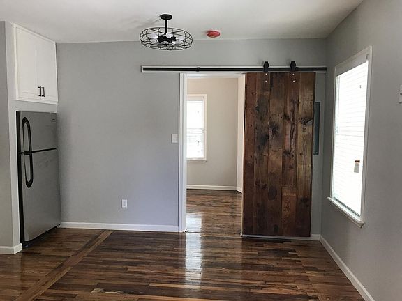4th image of 811 May St APT 7