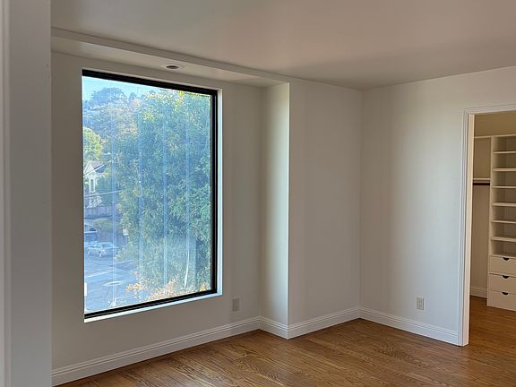 4th image of 306 Bonita St