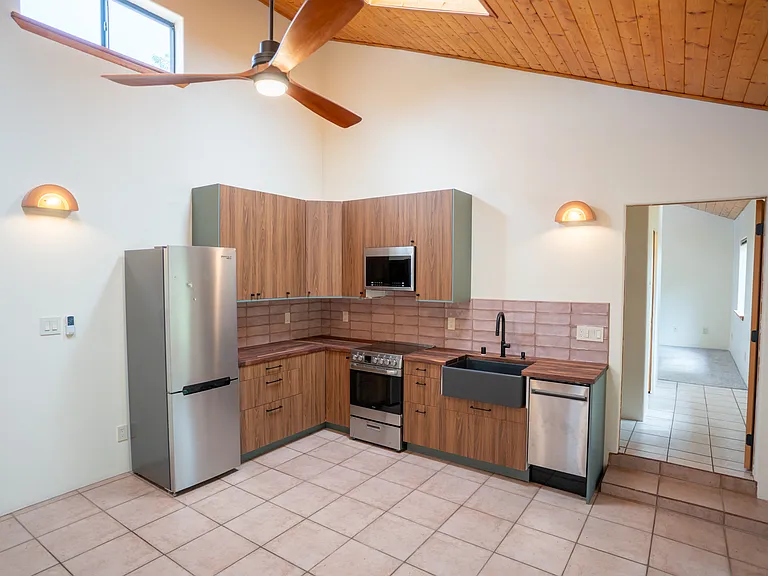 888 Camino Consuelo #A — Photo 2