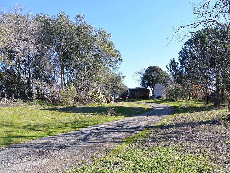 1st image of 140 Uncle Joes Ln