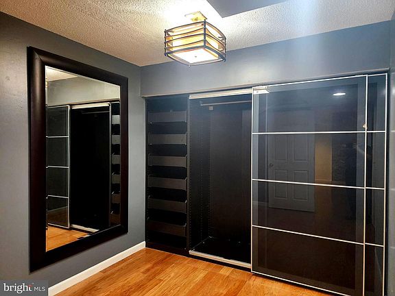 4th image of 1808 Old Meadow Rd APT 302
