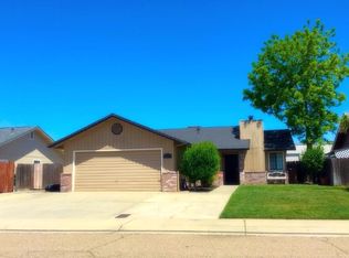 401 Elgin Ave, Lodi, CA