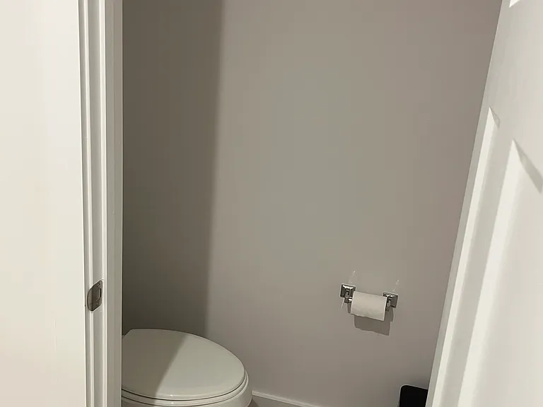144 Hanford Ln — Photo 20